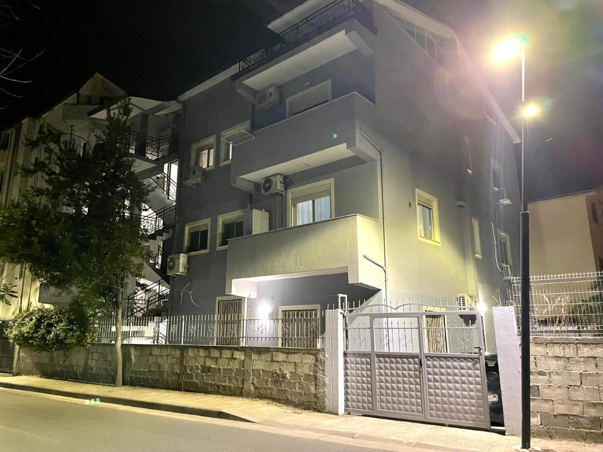 Lumturi Resident Apartment Durres Luaran gambar