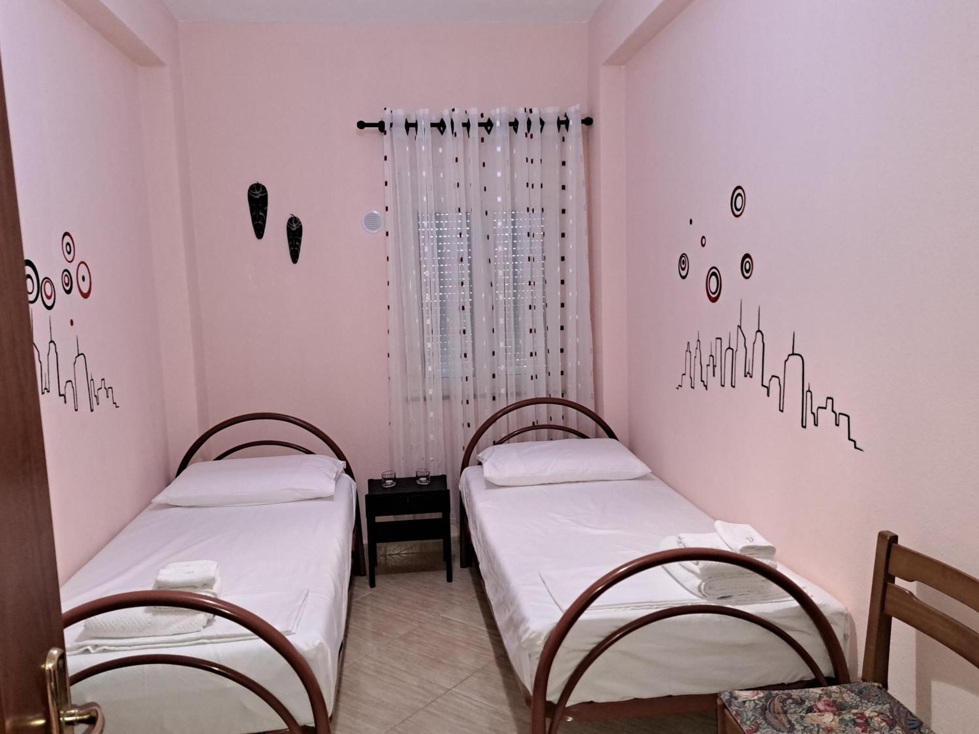 Lumturi Resident Apartment Durres Bilik gambar